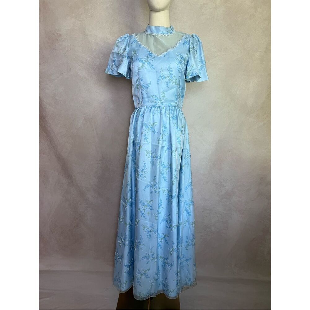 Vintage Lace Prairie Dress